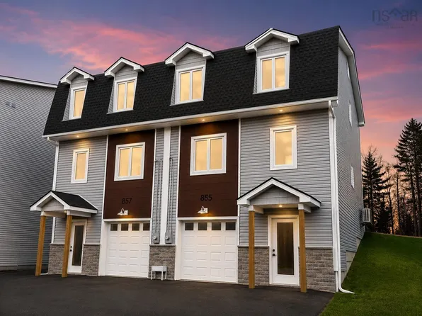 855 Highway 2, Elmsdale, NS B2S 1A4