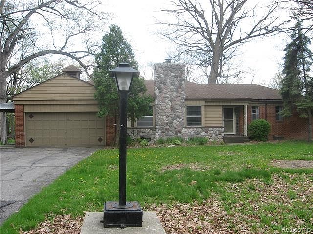 1st image of 1072 Davenport Dr