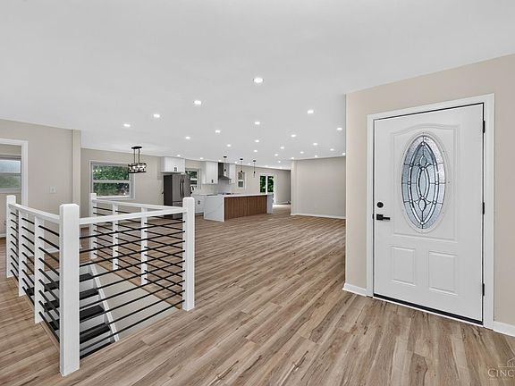 4th image of 7524 Fruitwood Ave