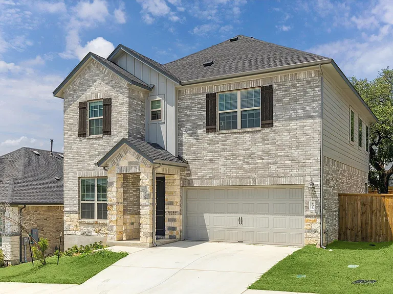 806 Dayton Dr — Photo 3