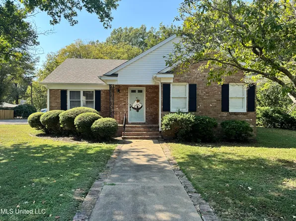 204 S 2nd Ave, Cleveland, MS 38732