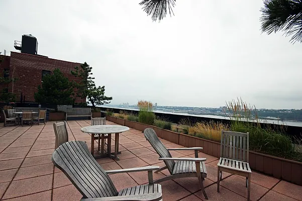 Rented by Ann Ferguson, LLC | media 41