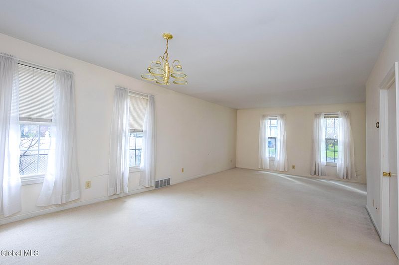 5th image of 1 Dudley Avenue