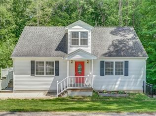 10022 Holly Rd, Mechanicsville, VA 23116