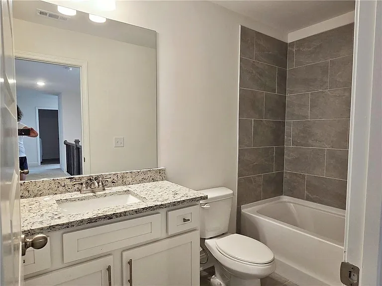 7372 Rocklin Ln — Photo 22