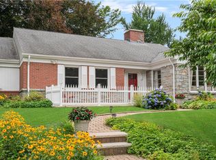 133 Tupelo Hill Dr, Cranston, RI 02920
