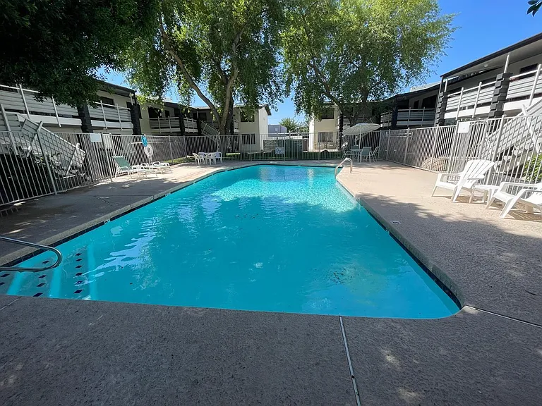 749 E Montebello Ave #232 — Photo 8