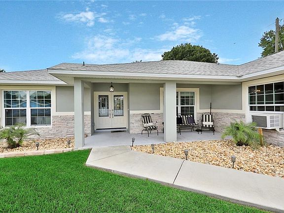 4th image of 807 5th Street