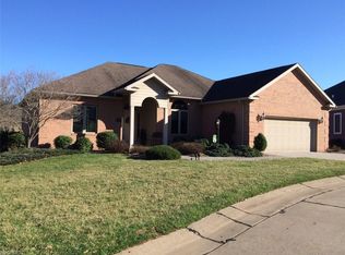 4 Greenmont Gdns, Vienna, WV 26105
