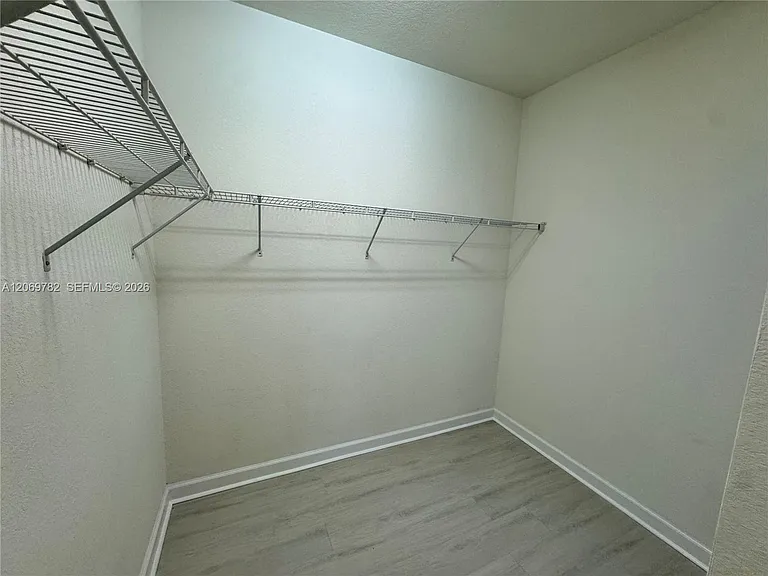 11424 SW 252nd St — Photo 38