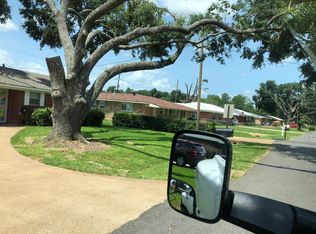 4827 Victoria Dr, Alexandria, LA 71303