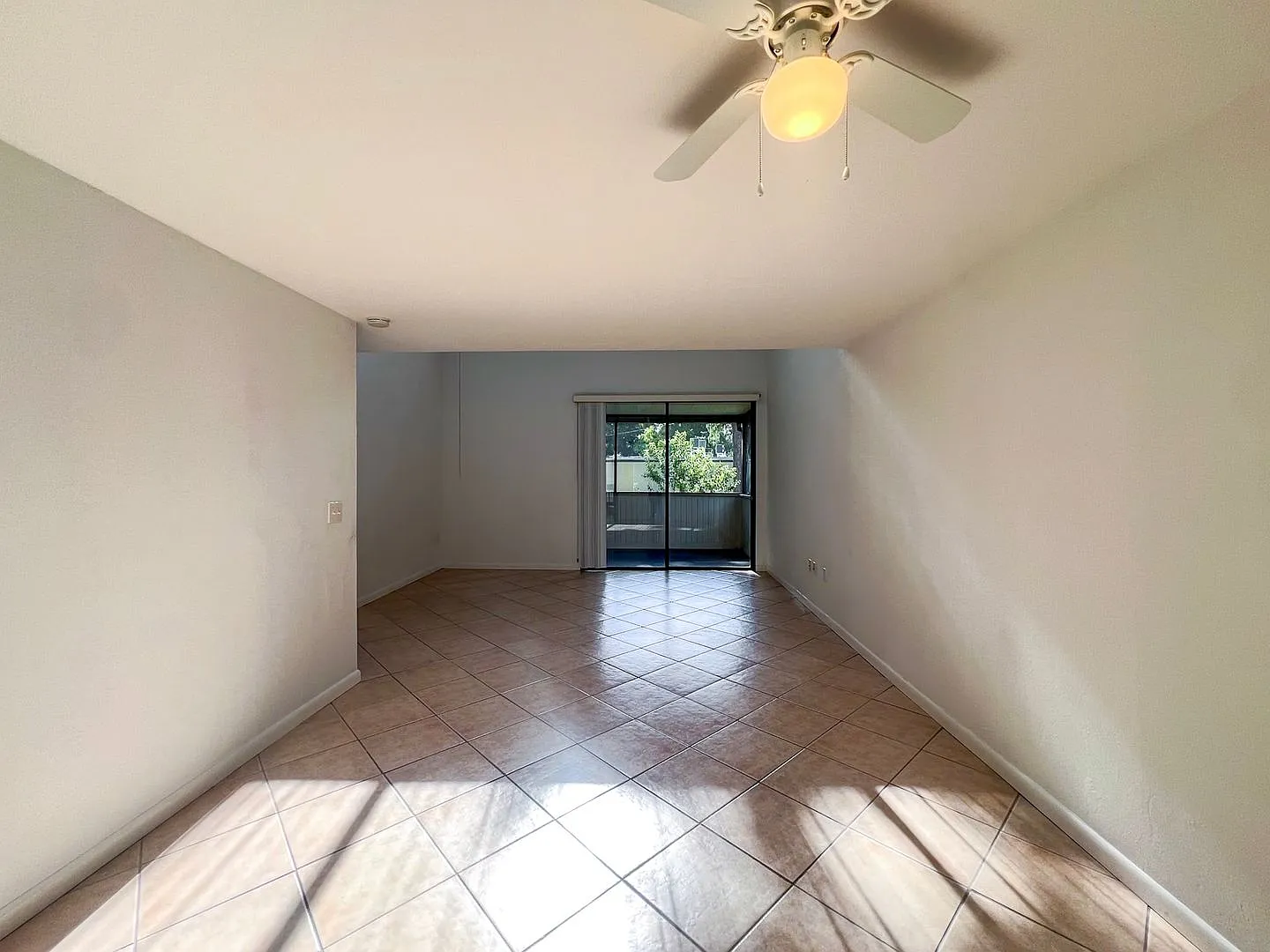 1 bed/1 bath condo in Sparrow - Available Now! — Photo 3