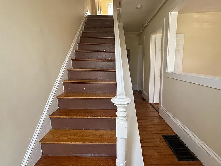 10-28 Centennial Pl — Photo 10