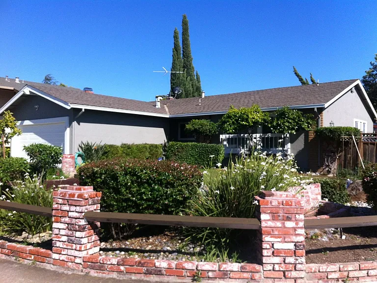 2878 Ronco Dr — Photo 2