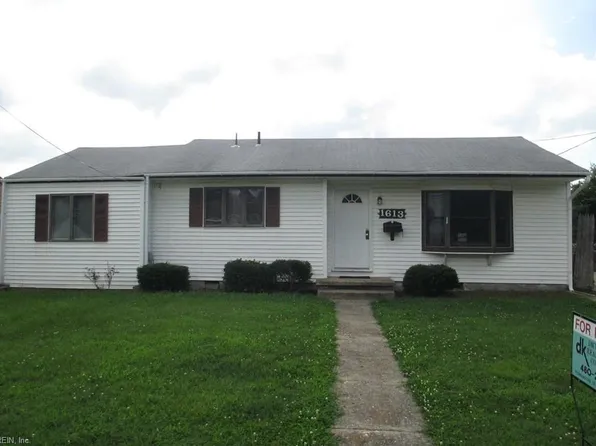1613 Hedgerow Dr, Virginia Beach, VA 23455