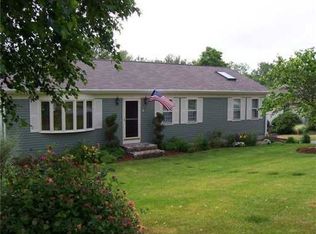 21 Hezekiah Dr, Warren, RI 02885