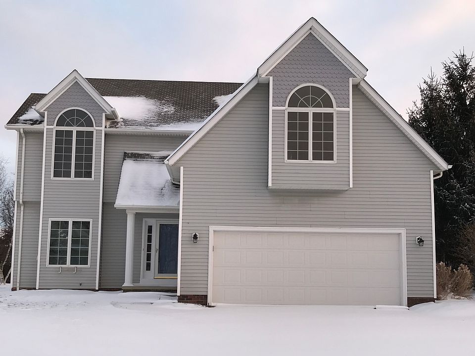 1st image of 754 Victoria Cir