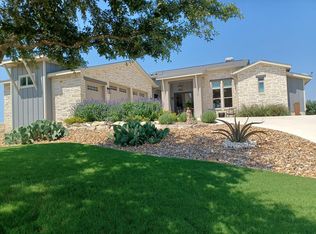 1017 Cielo Dr, Kerrville, TX 78028