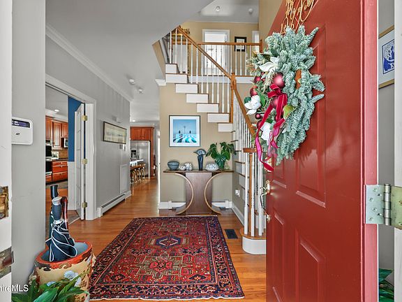 5th image of 130 E Dugway Rd