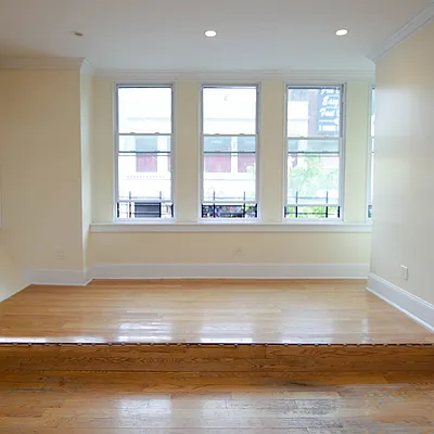 Rented by Nooklyn NYC LLC | media 24