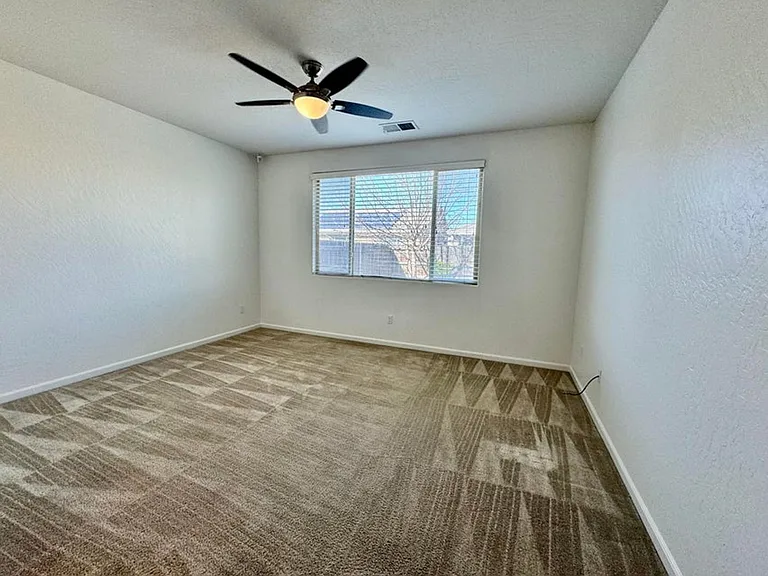 3534 W Harold Ave — Photo 9