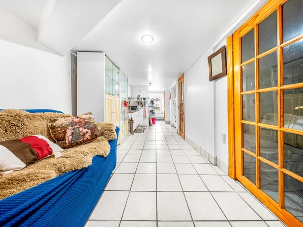 20-23 41st Street image 18 of 26