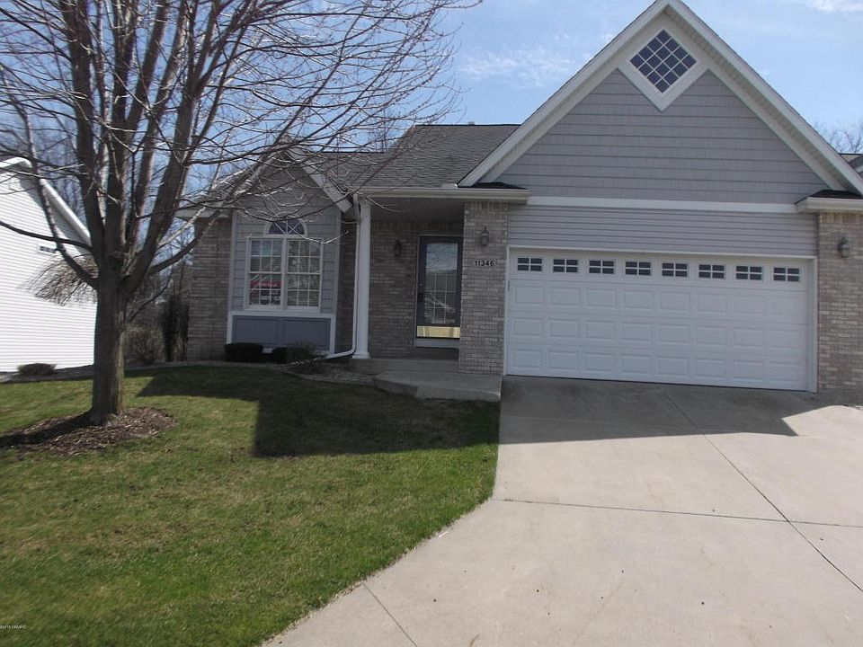 1st image of 11346 Blue Heron Pkwy