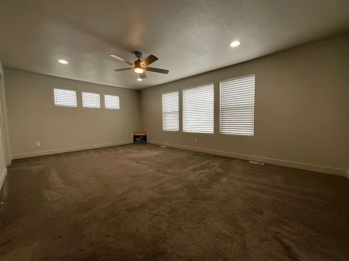 140 S Fenway Fields Dr — Photo 18