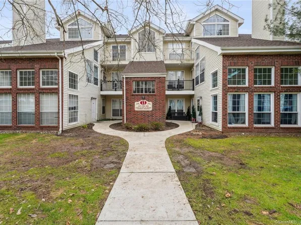 265 Carriage Crossing Lane #265, Middletown, CT 06457