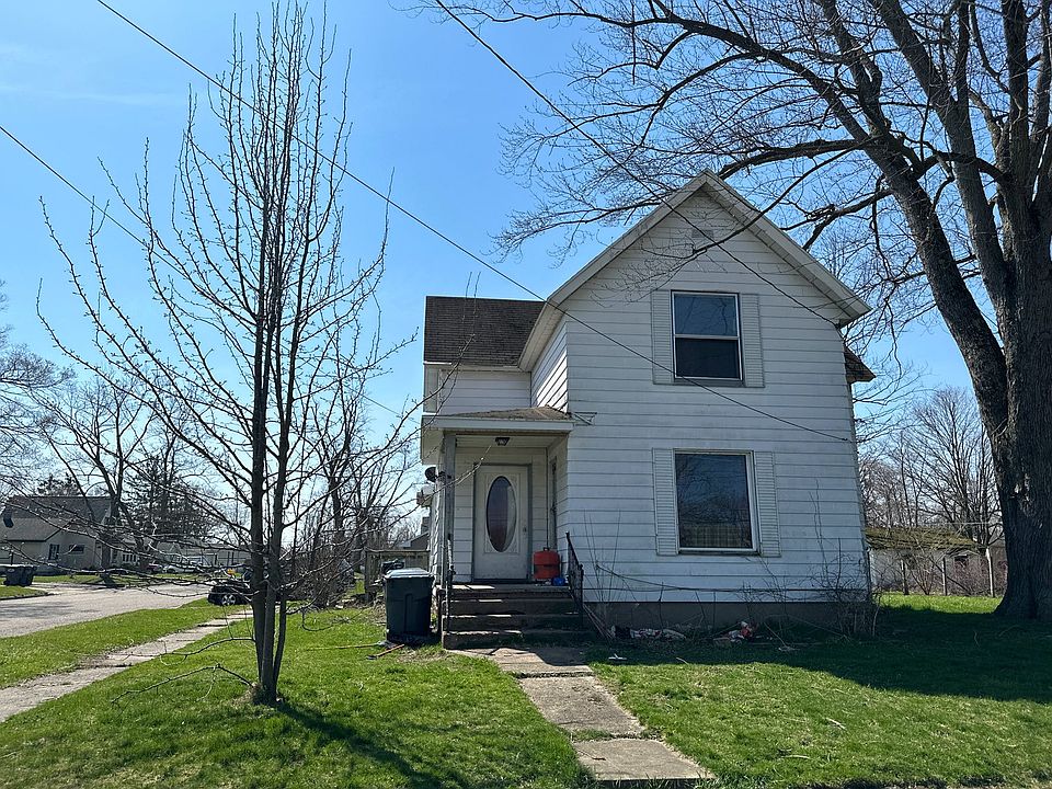 419 W Saint Joseph St, Watervliet, MI 49098 | Zillow