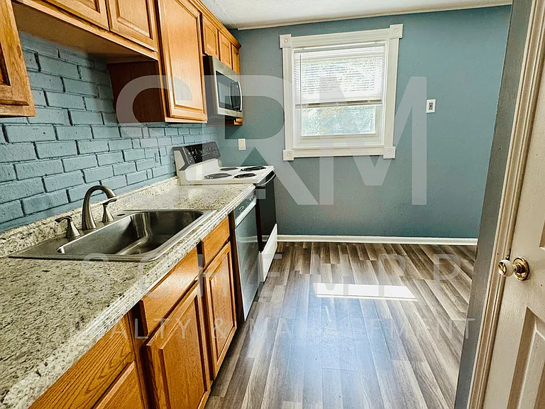 8507 Bost Ln — Photo 6