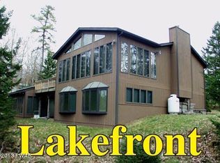 124 Spruce Lake Dr, Milford, PA 18337