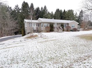 241 Boswell Hill Rd, Endicott, NY 13760