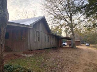 1869 Flowers Rd, Terry, MS 39170