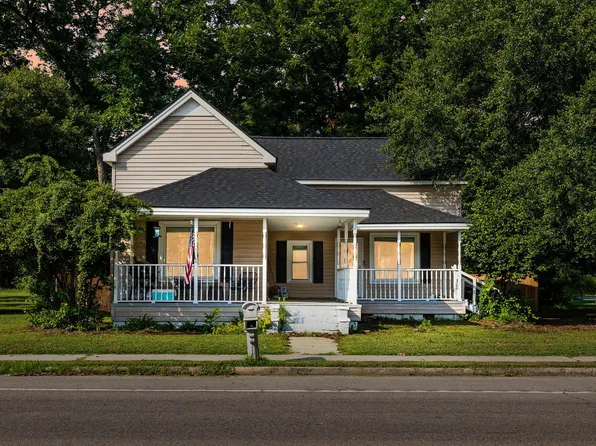 156 E Main St, Harleyville, SC 29448