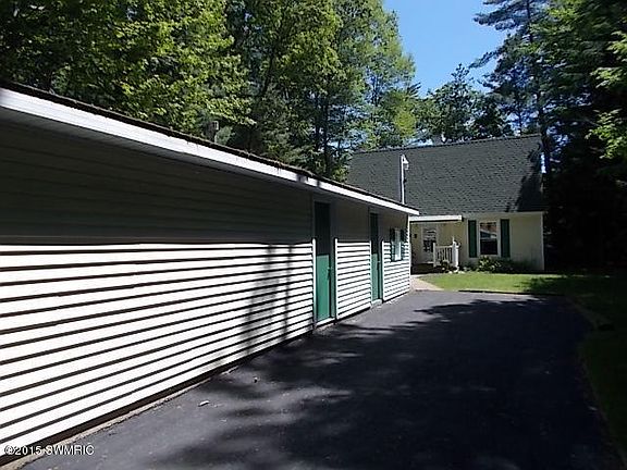 5th image of 6833 E Carrigan Dr