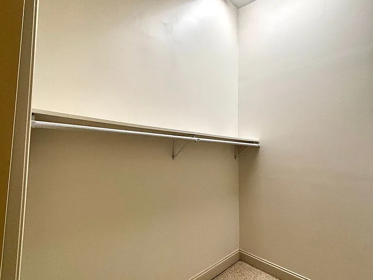 130 E State St #402 — Photo 10
