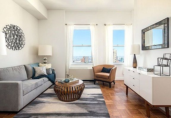 3rd image of 20 Exchange Pl APT 4807