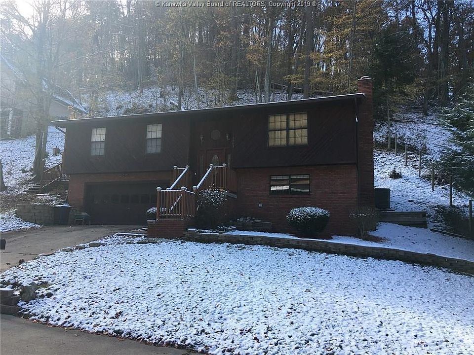 1st image of 1003 Oak St