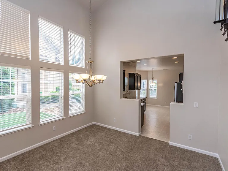 9925 Villa Granito Ln — Photo 6