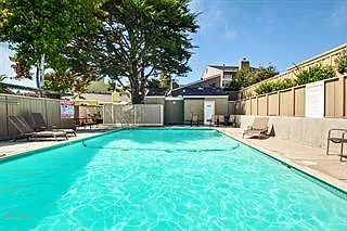 1630 Dolphin Dr — Photo 15