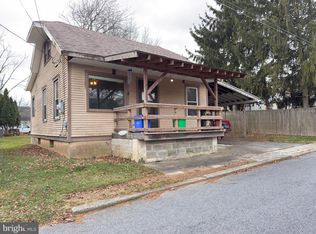 1615 Martins Ln, Bethlehem, PA 18018