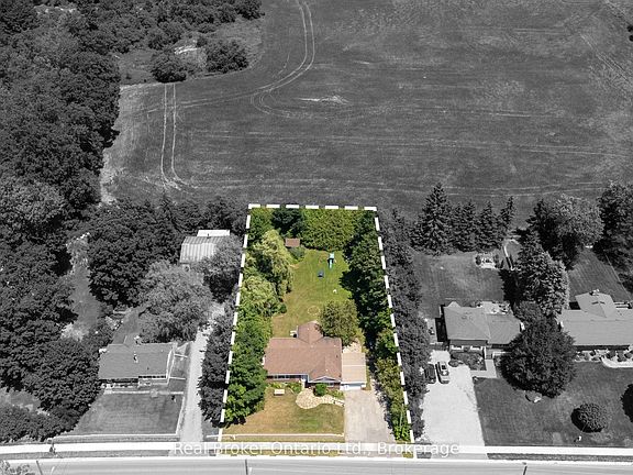 2nd image of 59 Trafalgar Rd