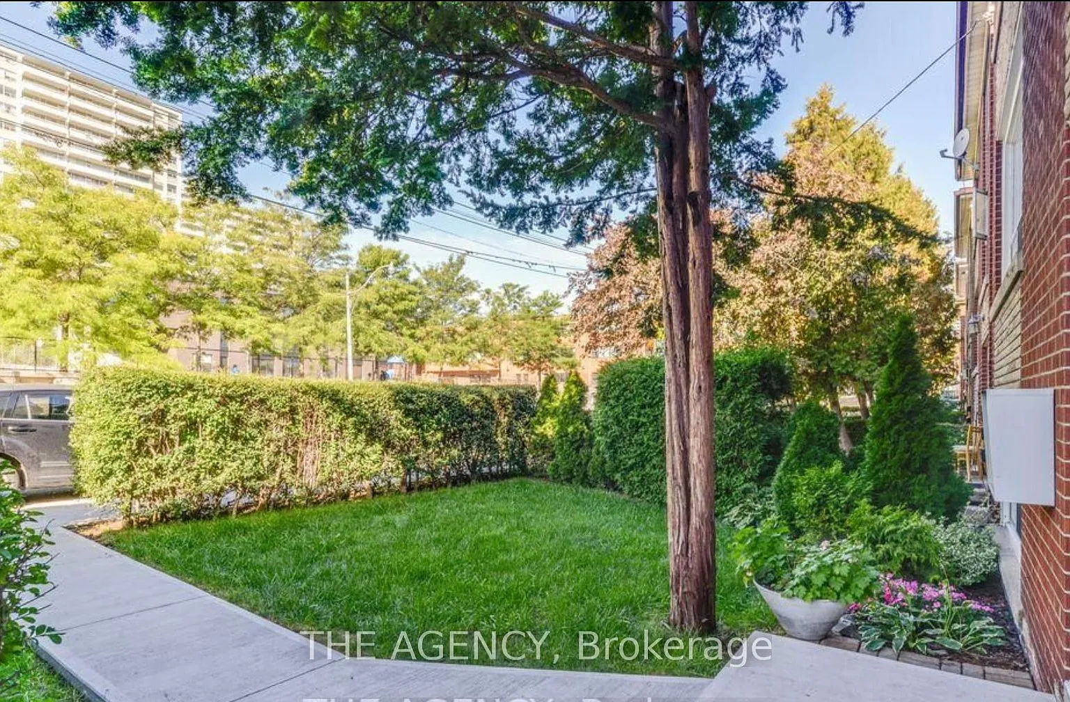 2 bed, $2,200 — Photo 2