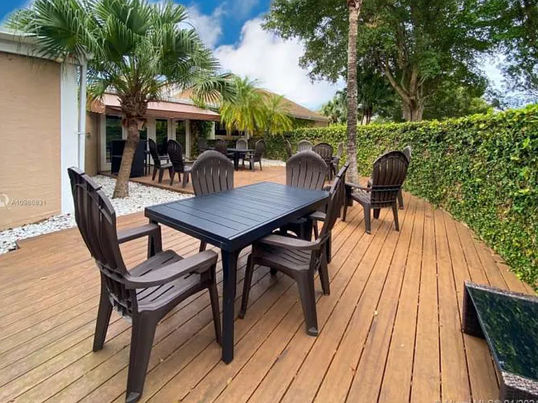 1378 Osprey Ct — Photo 38