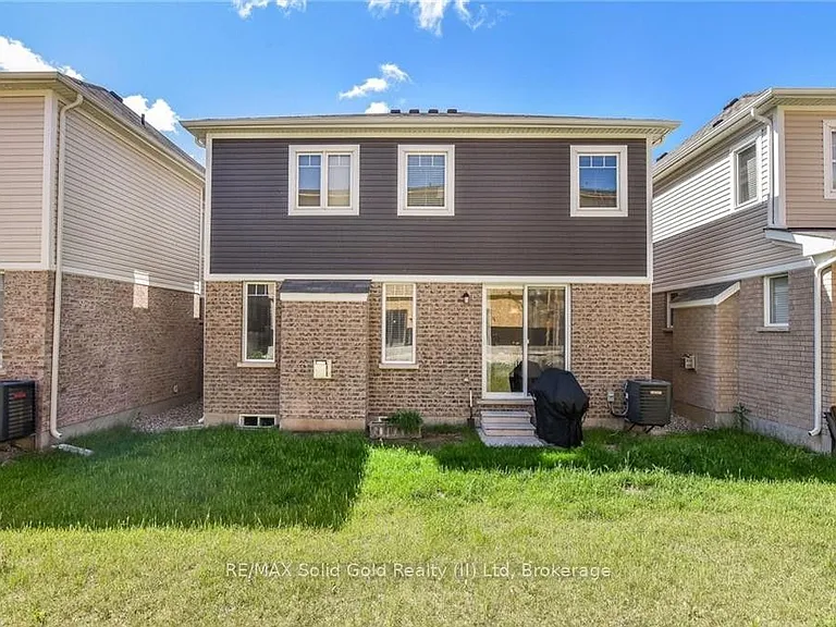 48 Pointer St — Photo 42