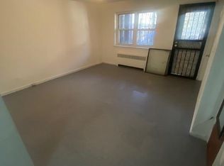 1030 E 233rd St #BASEMENT, Bronx, NY 10466
