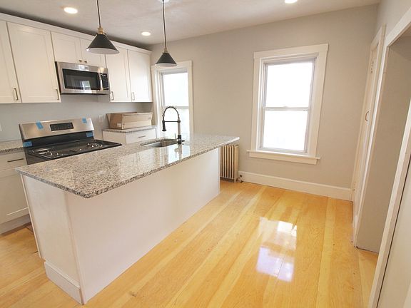 3rd image of 9 Hall Ave #1