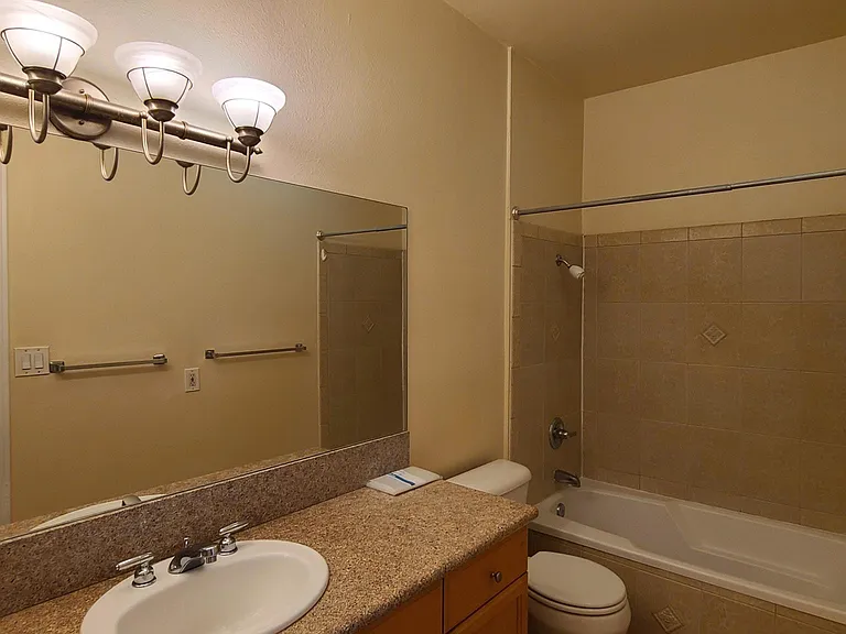 87 S Allen Ave #206 — Photo 16