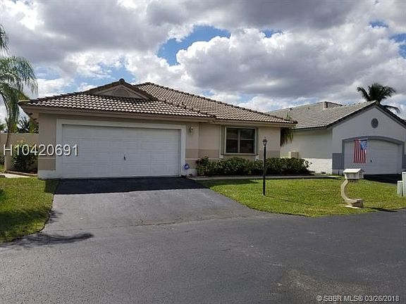 4th image of 6220 Portsmouth Ln